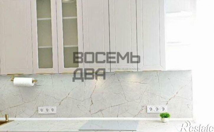2-комн квартира Симферополь, проспект Александра Суворова, 99