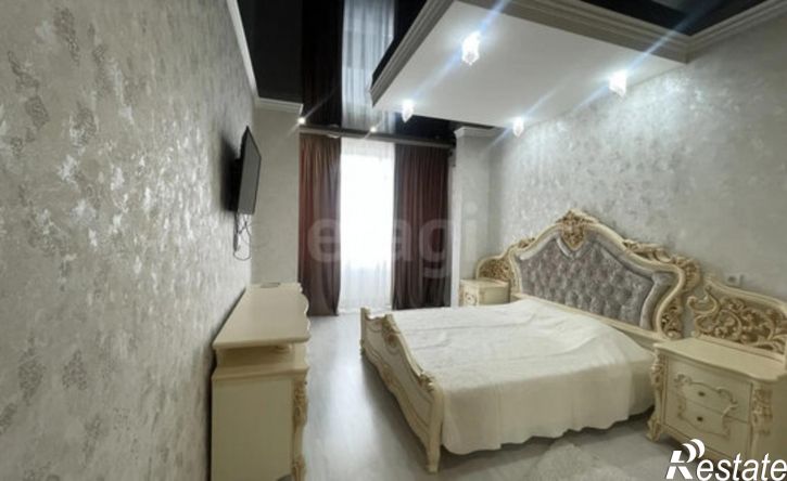 3-комн квартира Симферополь, Дачная улица, 22