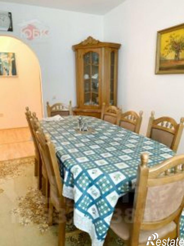 5-комн квартира Евпатория г., Победы пр-кт., 71