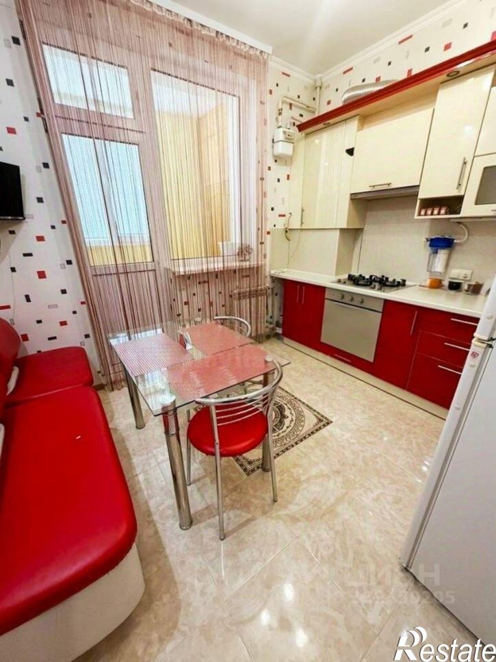 1-комн квартира Античный проспект, 68