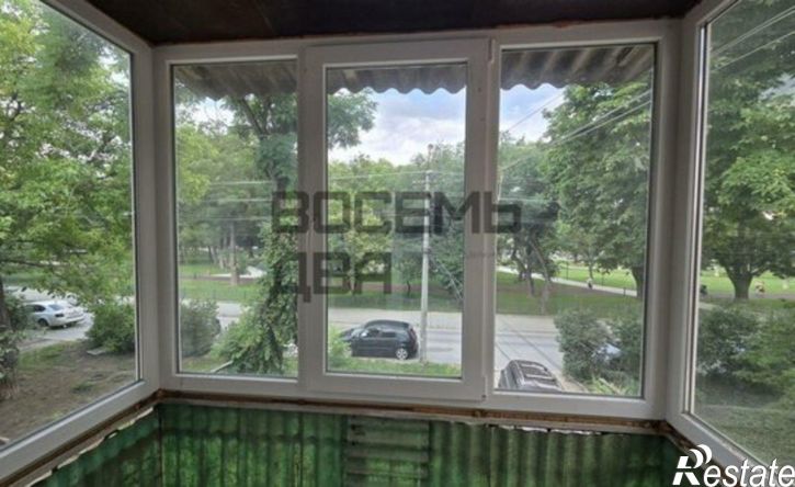 2-комн квартира Симферополь, улица Караманова, 2Ак2