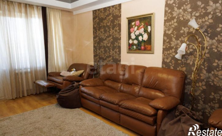 3-комн квартира Симферополь, проспект Победы, 82