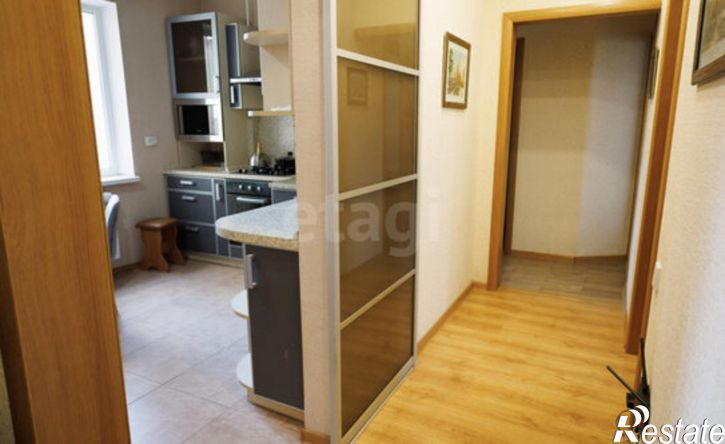 3-комн квартира Симферополь, проспект Победы, 82