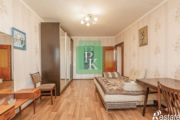 3-комн квартира улица Генерала Лебедя, д 39
