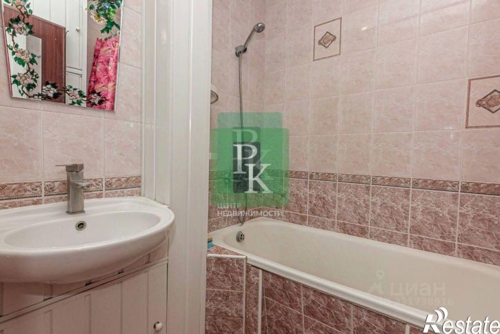 3-комн квартира улица Генерала Лебедя, д 39