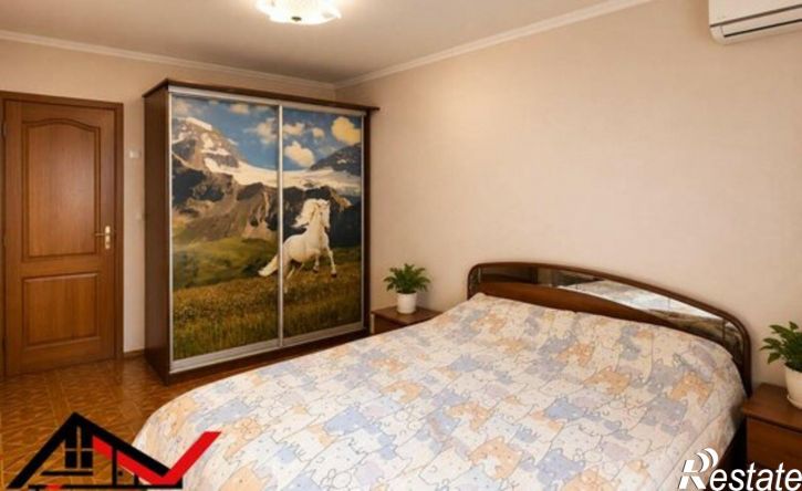 3-комн квартира Севастополь, проспект Героев Сталинграда, 62