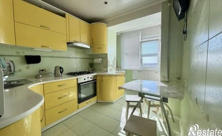 3-комн квартира Симферополь, Ростовская улица, 4