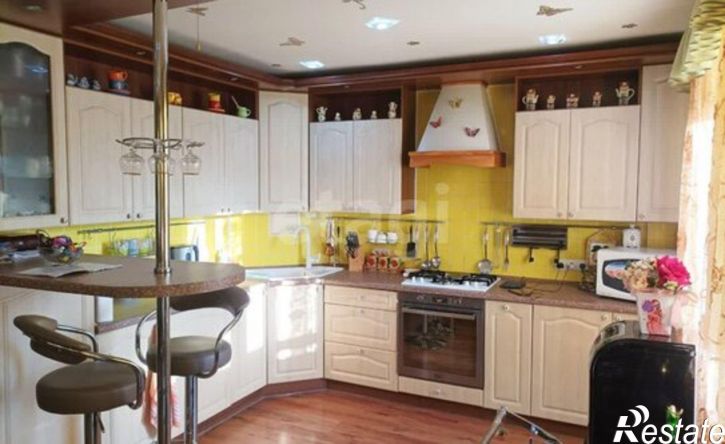 3-комн квартира Феодосия, Крымская улица, 66А