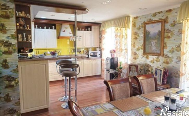 3-комн квартира Феодосия, Крымская улица, 66А