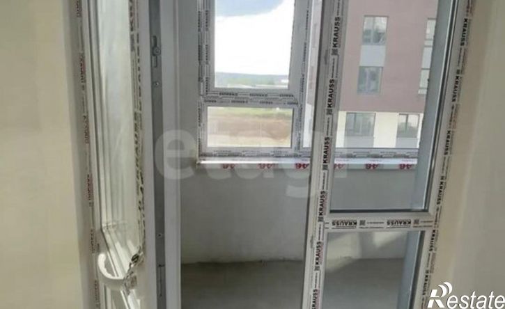 2-комн квартира Симферополь, проспект Александра Суворова, 25к1