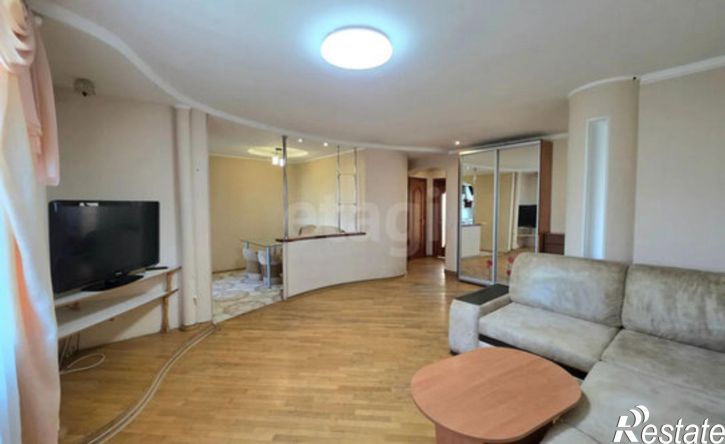 3-комн квартира Симферополь, Киевская улица, 83