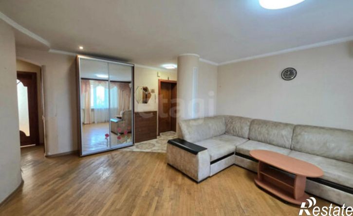 3-комн квартира Симферополь, Киевская улица, 83