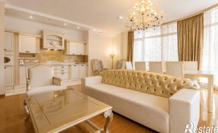 2-комн квартира Алушта, Парковая улица, 5