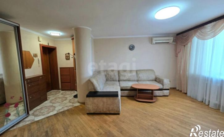 3-комн квартира Симферополь, Киевская улица, 83