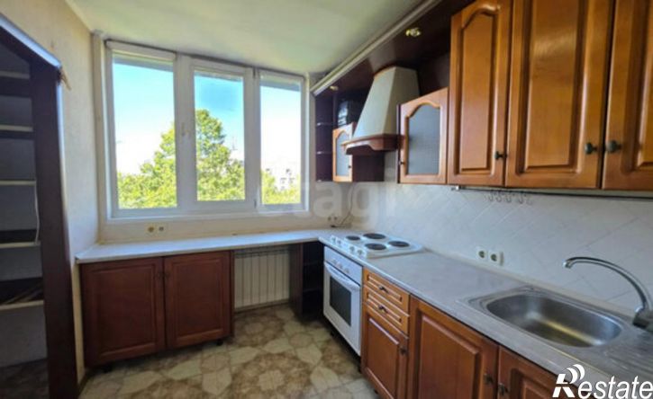 3-комн квартира Симферополь, Киевская улица, 83