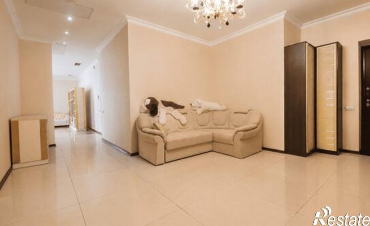 2-комн квартира Алушта, Парковая улица, 5