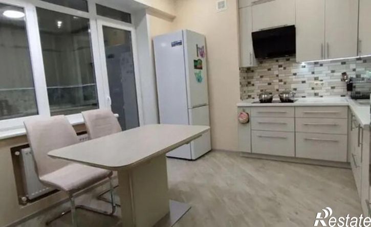 2-комн квартира Евпатория, улица Полупанова, 27