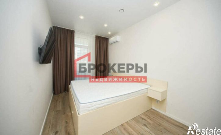 2-комн квартира Севастополь, улица Лётчиков, 10