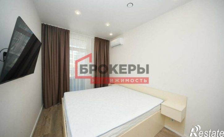 2-комн квартира Севастополь, улица Лётчиков, 10