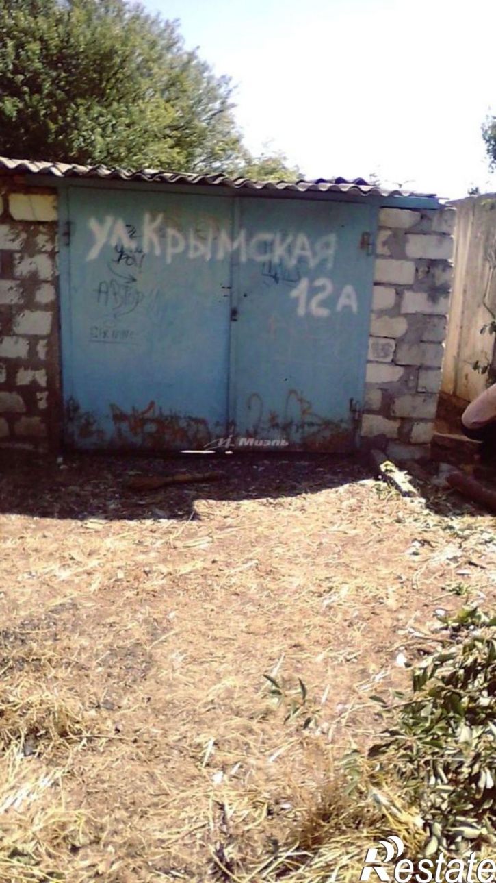 Гараж/парковка Молодежное п.г.т., Крымская ул., д.13, к.А
