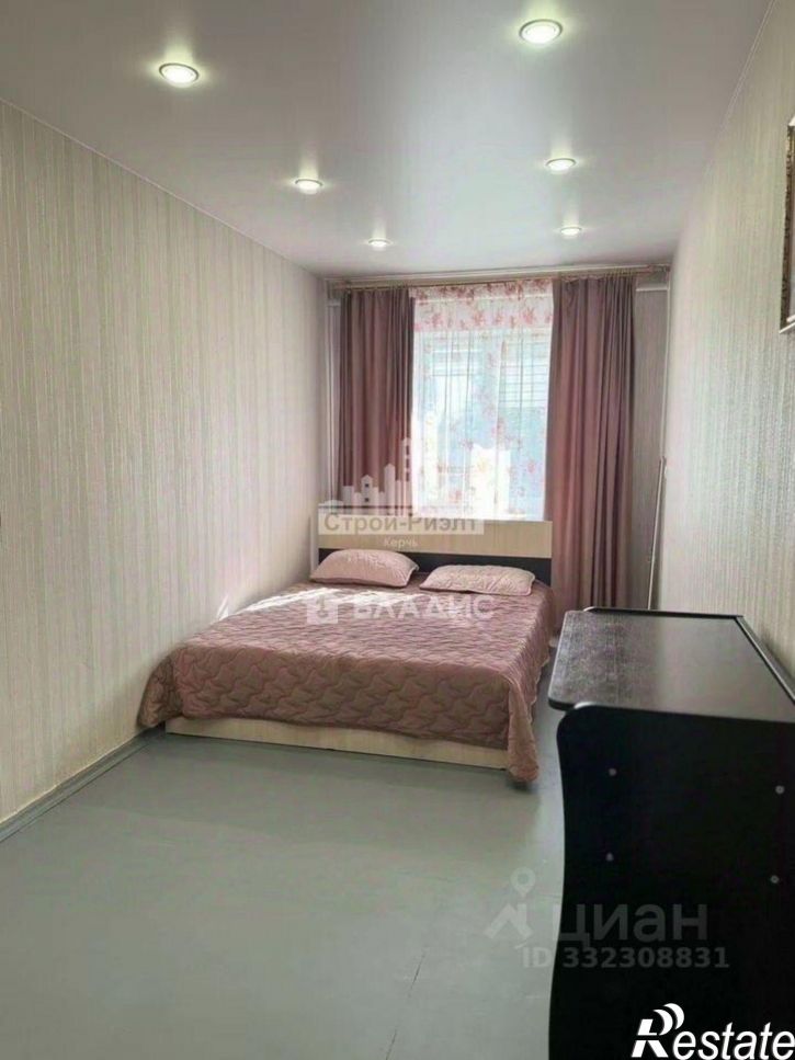 3-комн квартира Керчь, улица Кирова, 31