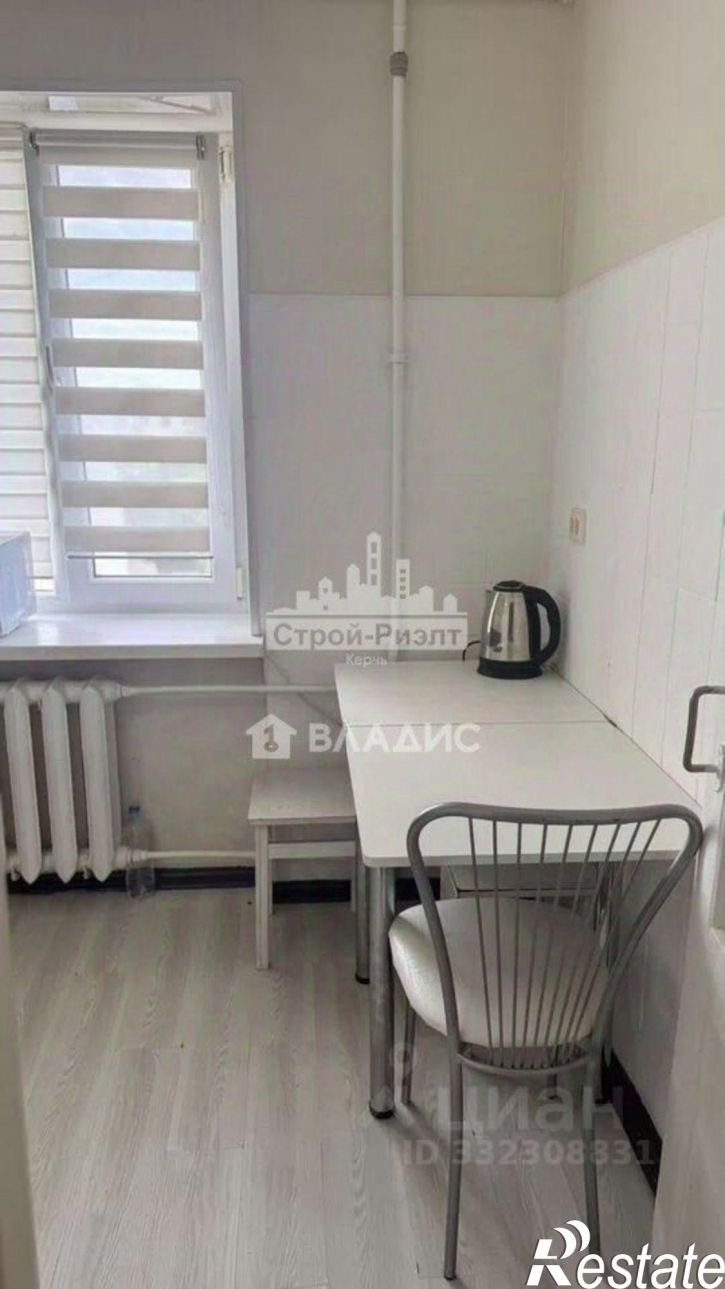 3-комн квартира Керчь, улица Кирова, 31