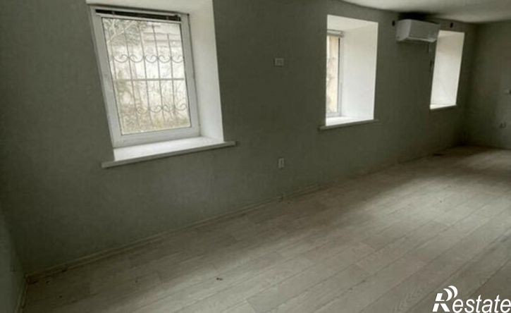 3-комн квартира Феодосия, Сиренная улица, 12