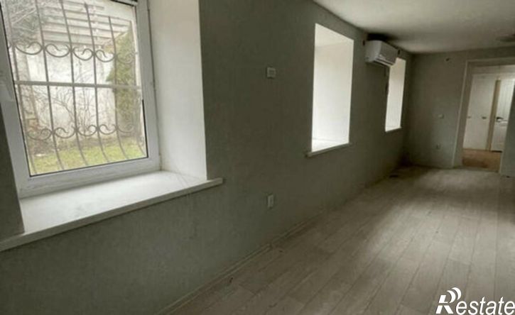 3-комн квартира Феодосия, Сиренная улица, 12