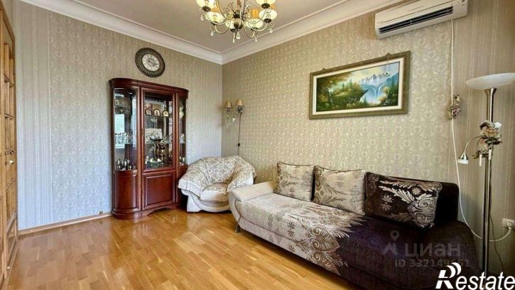 4-комн квартира Перекопская ул,дом 7