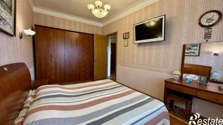 4-комн квартира Перекопская ул,дом 7