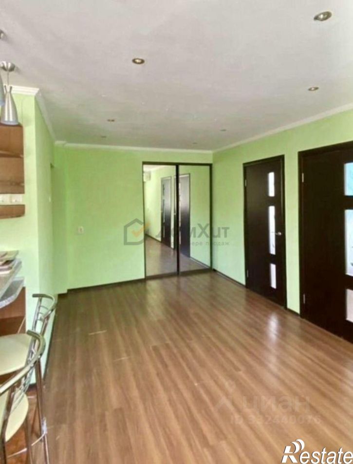 2-комн квартира Черноморский район, Черноморское пгт