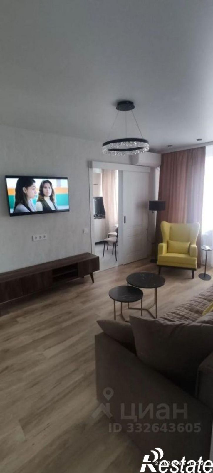 3-комн квартира Керчь, улица Марата, 6
