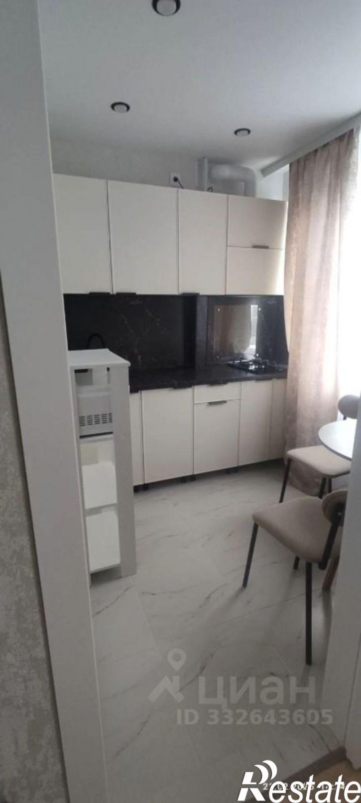3-комн квартира Керчь, улица Марата, 6