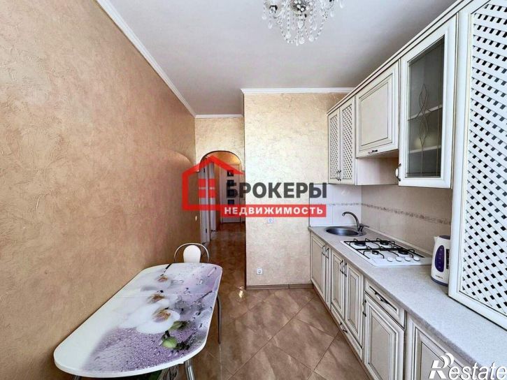 2-комн квартира улица Колобова, 22/3