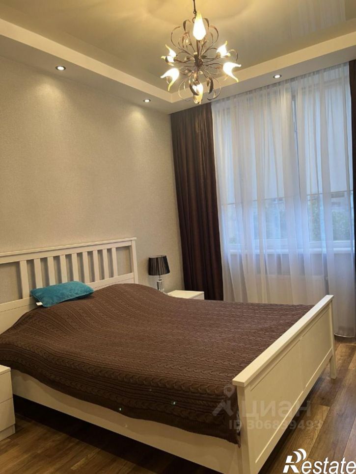 2-комн квартира Симферополь, улица Тренёва, 21