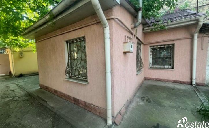 2-комн квартира Симферополь, Екатерининская улица, 3