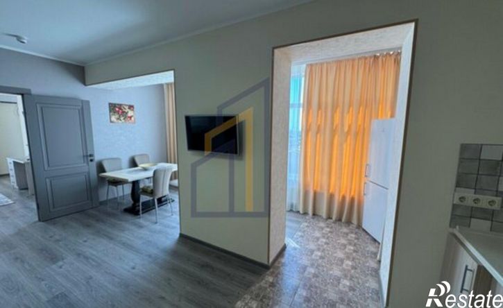 3-комн квартира Евпатория, улица Толстого, 39
