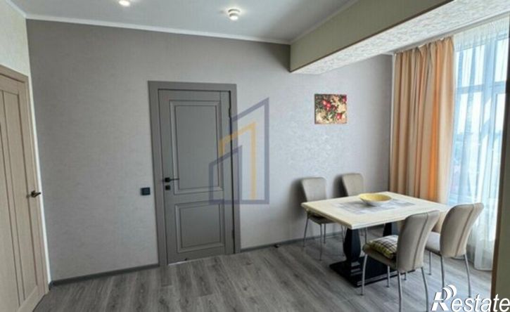 3-комн квартира Евпатория, улица Толстого, 39