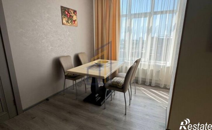 3-комн квартира Евпатория, улица Толстого, 39