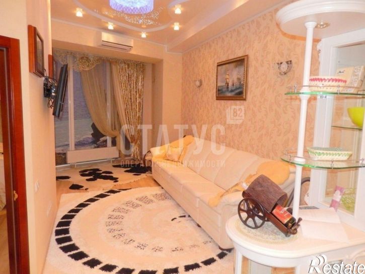 2-комн квартира Ялта, Карла Маркса ул, 18 а