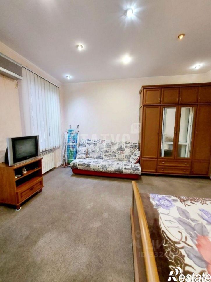 2-комн квартира Ялта, Ломоносова ул, 5