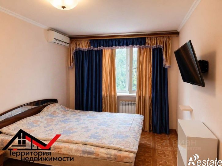 3-комн квартира проспект Героев Сталинграда, 62