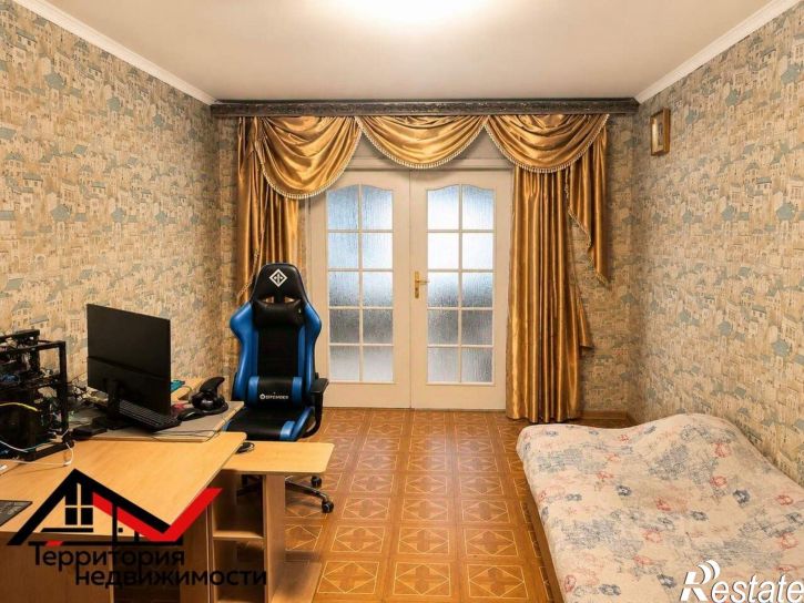 3-комн квартира проспект Героев Сталинграда, 62