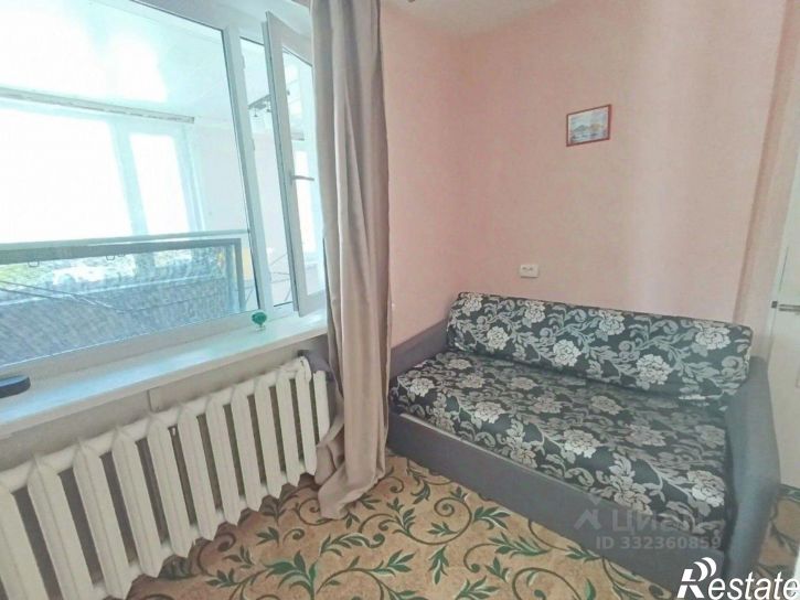 2-комн квартира Феодосия г., Танкистов пер., 3