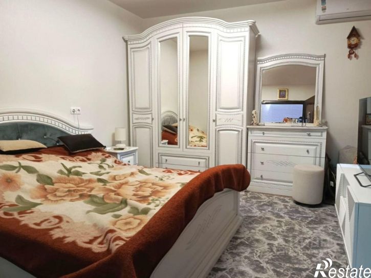 2-комн квартира Караимская ул,дом 56