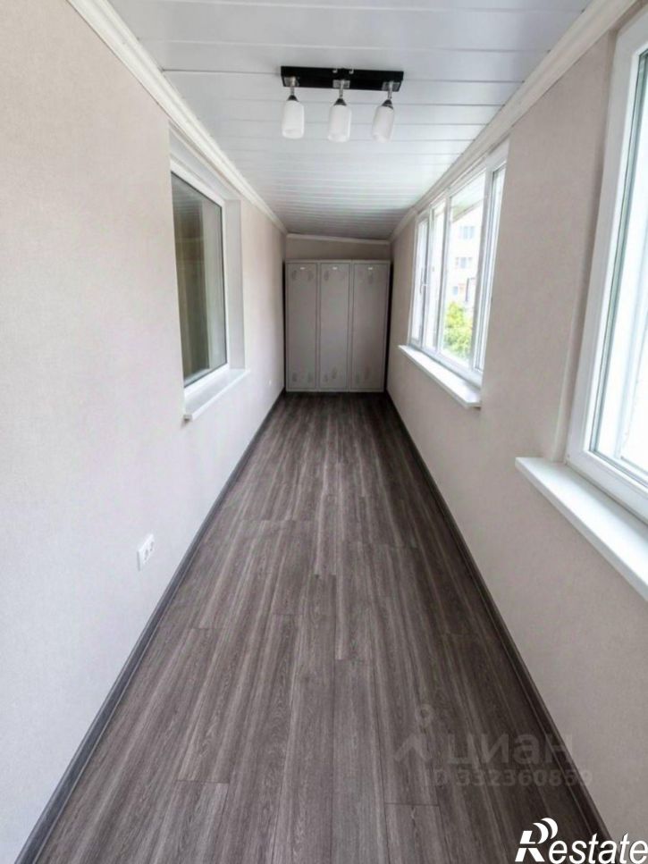 2-комн квартира Феодосия г., Танкистов пер., 3