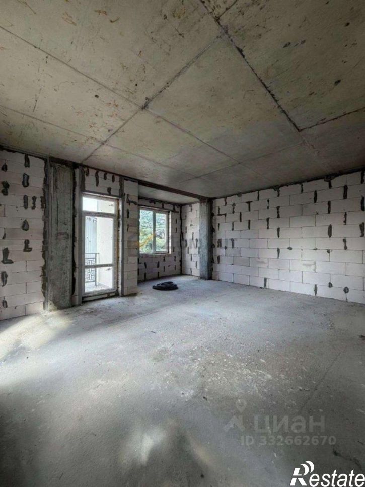 3-комн квартира Батурина ул,дом 1