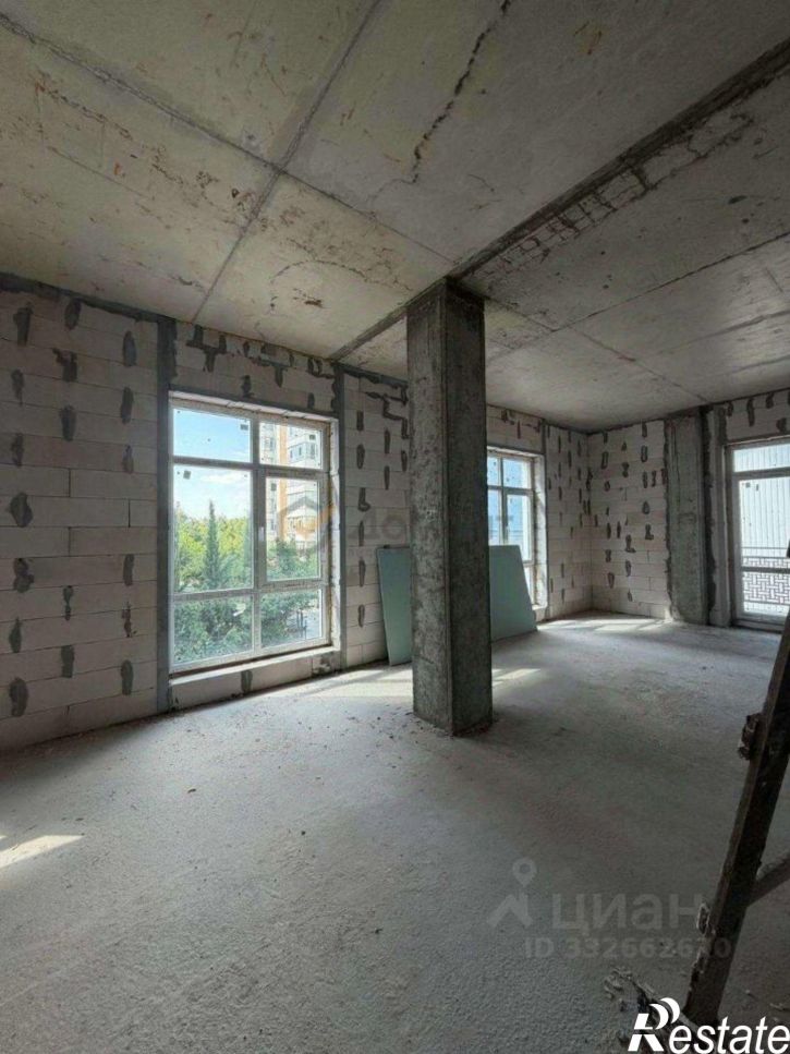 3-комн квартира Батурина ул,дом 1