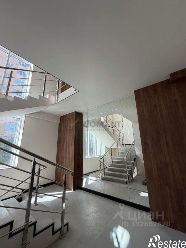 3-комн квартира Батурина ул,дом 1