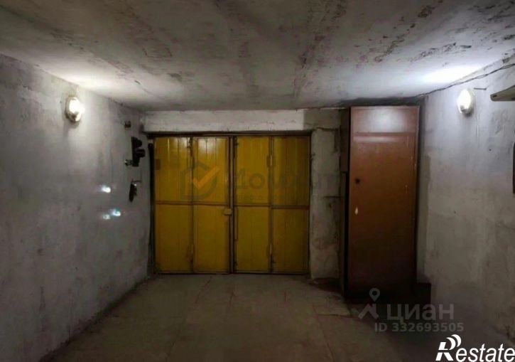 Гараж/парковка Евпатория, Чапаева ул,дом 12
